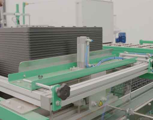 510x400_ellepot_tray_destacker_forestry.jpg